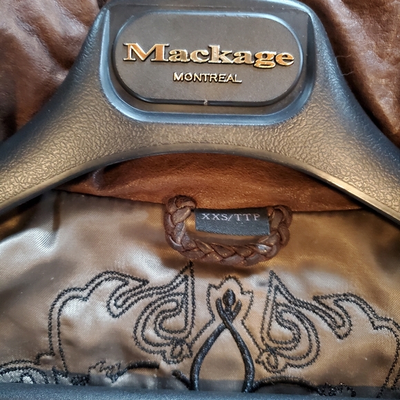 Mackage "Nev" Leather Bomber in Cognac - Picture 14 of 16